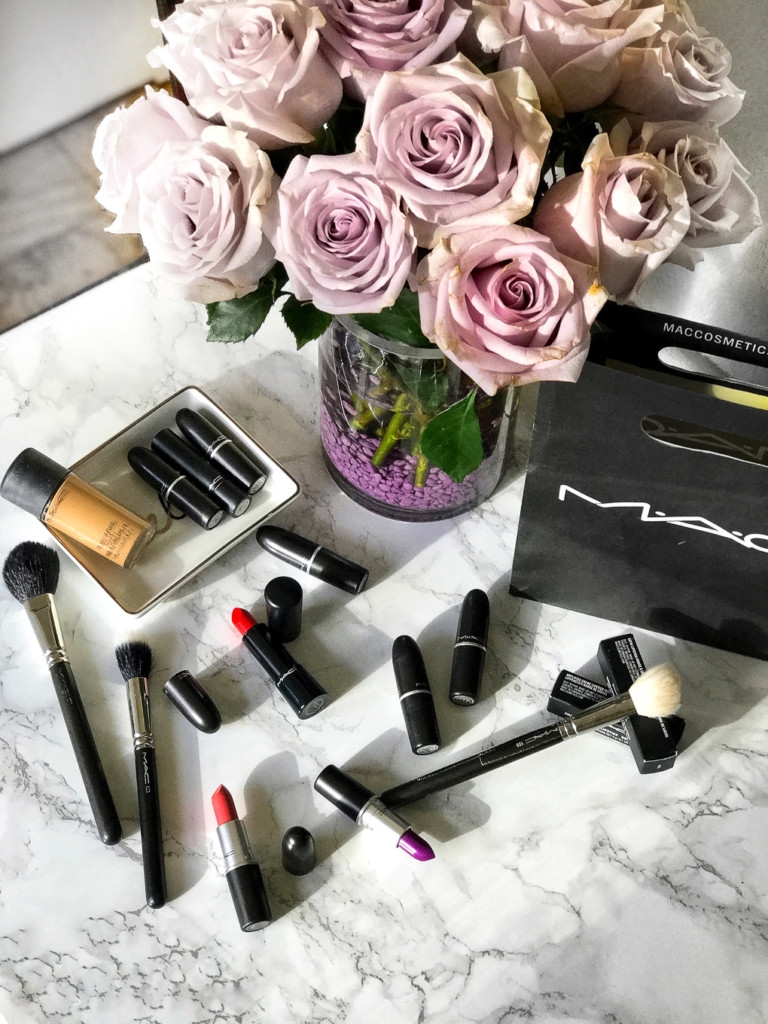 MAC Cosmetics 25% off sitewide the biggest sale ever links on glamourim.com